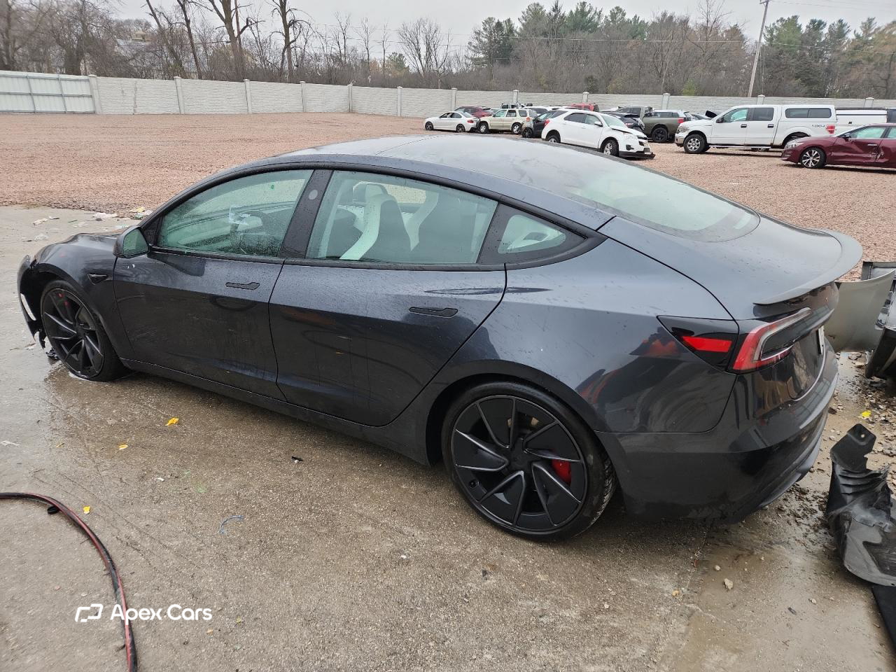 Tesla Model 3 2024