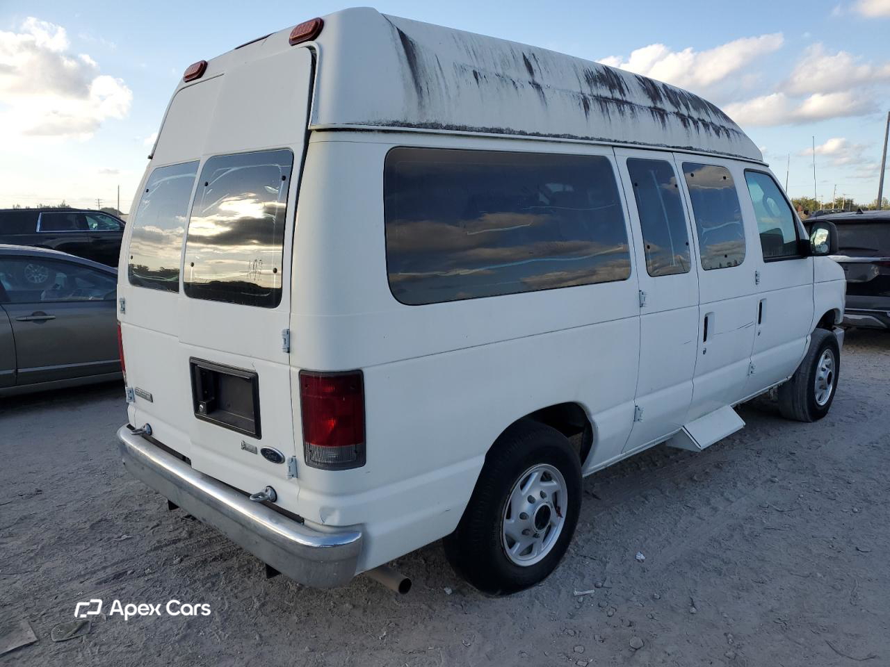 Ford Econoline 2009