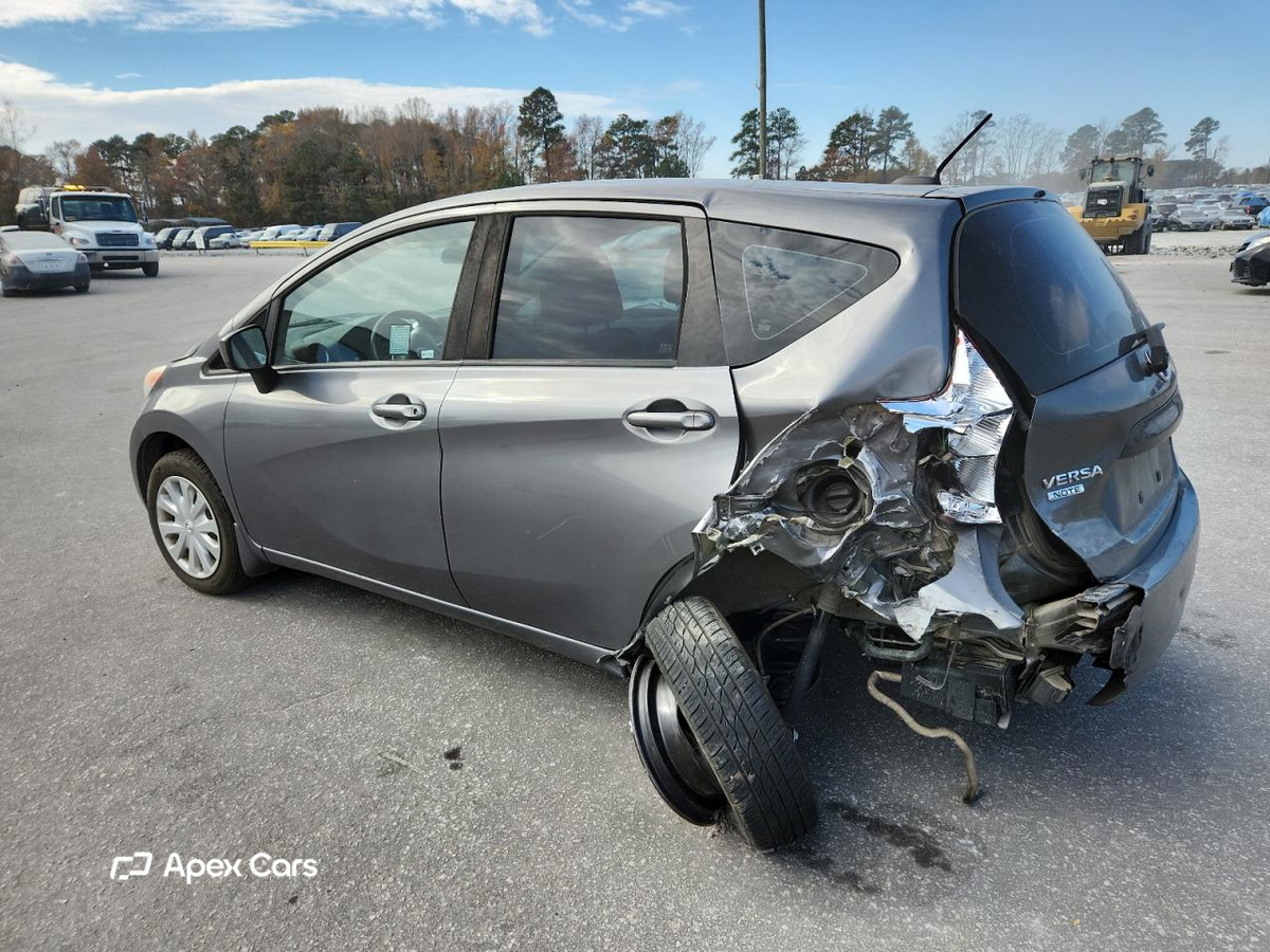 Nissan Versa 2016