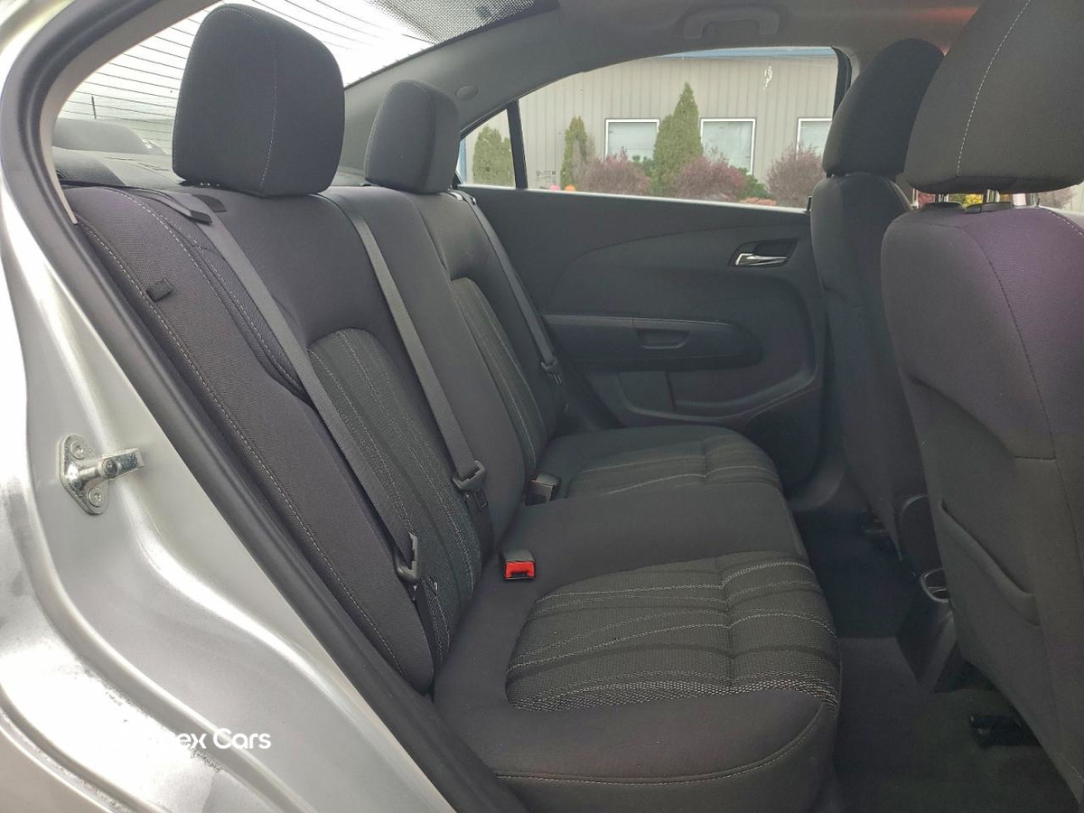 Chevrolet Sonic 2015
