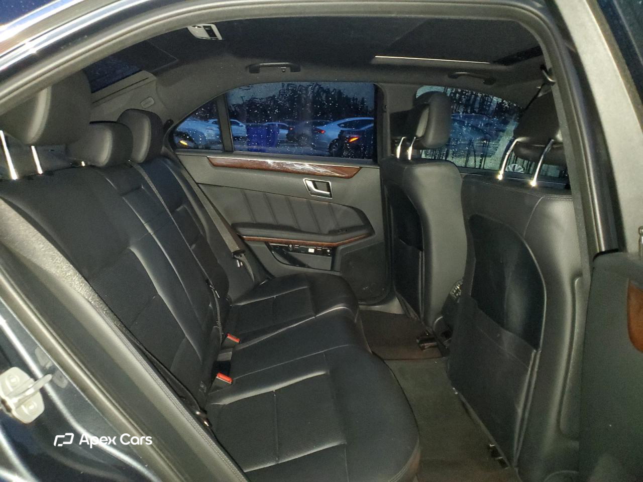 Mercedes-Benz  2013