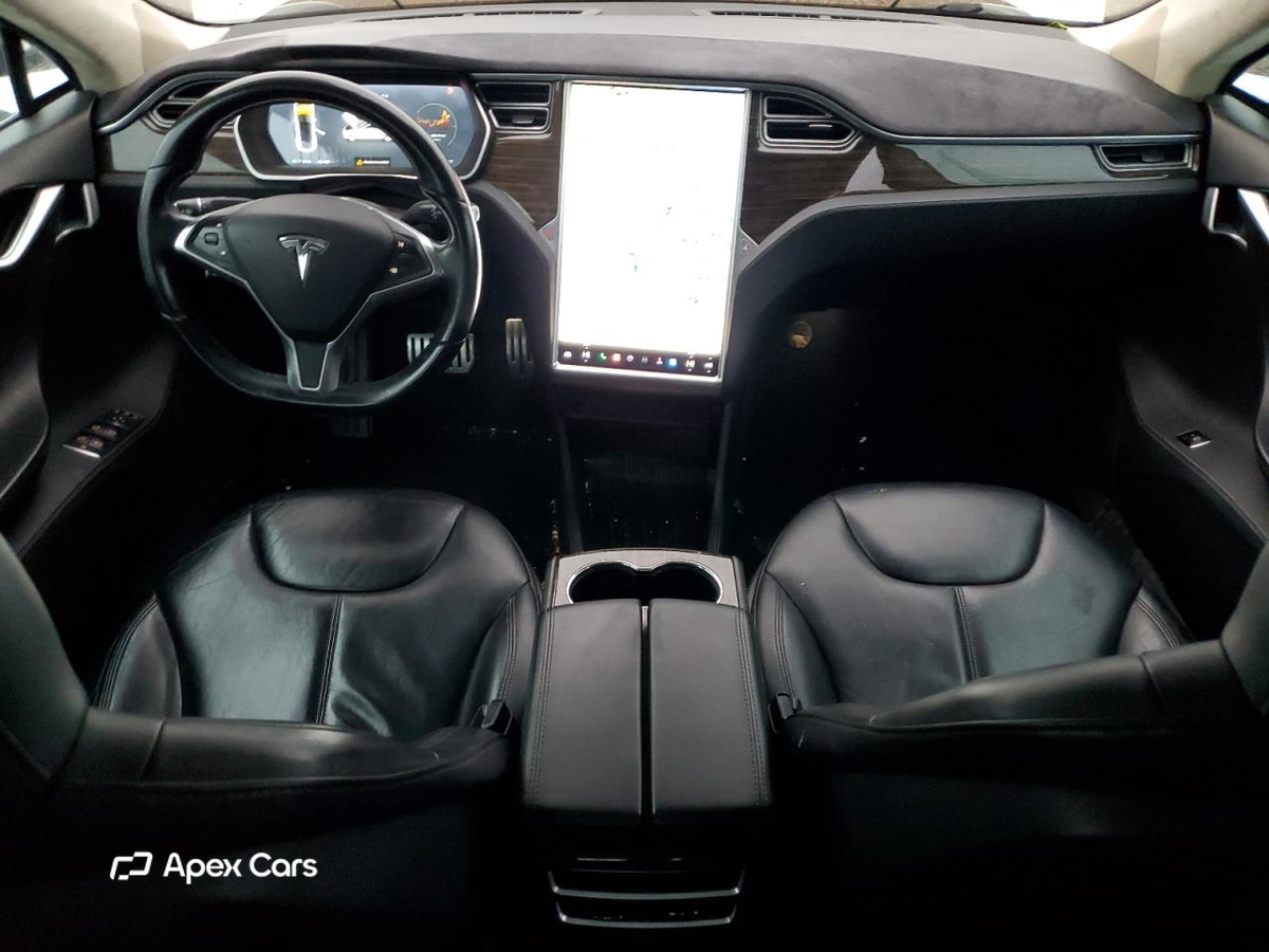 Tesla Model S 2014