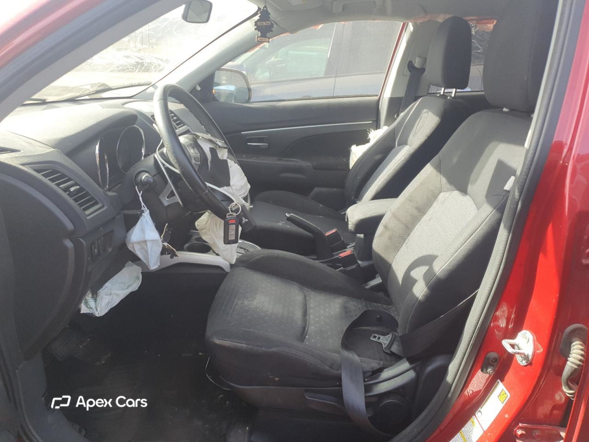 Mitsubishi Outlander 2012