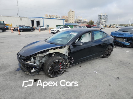 Tesla Model 3 2023 - Image 1 of 13
