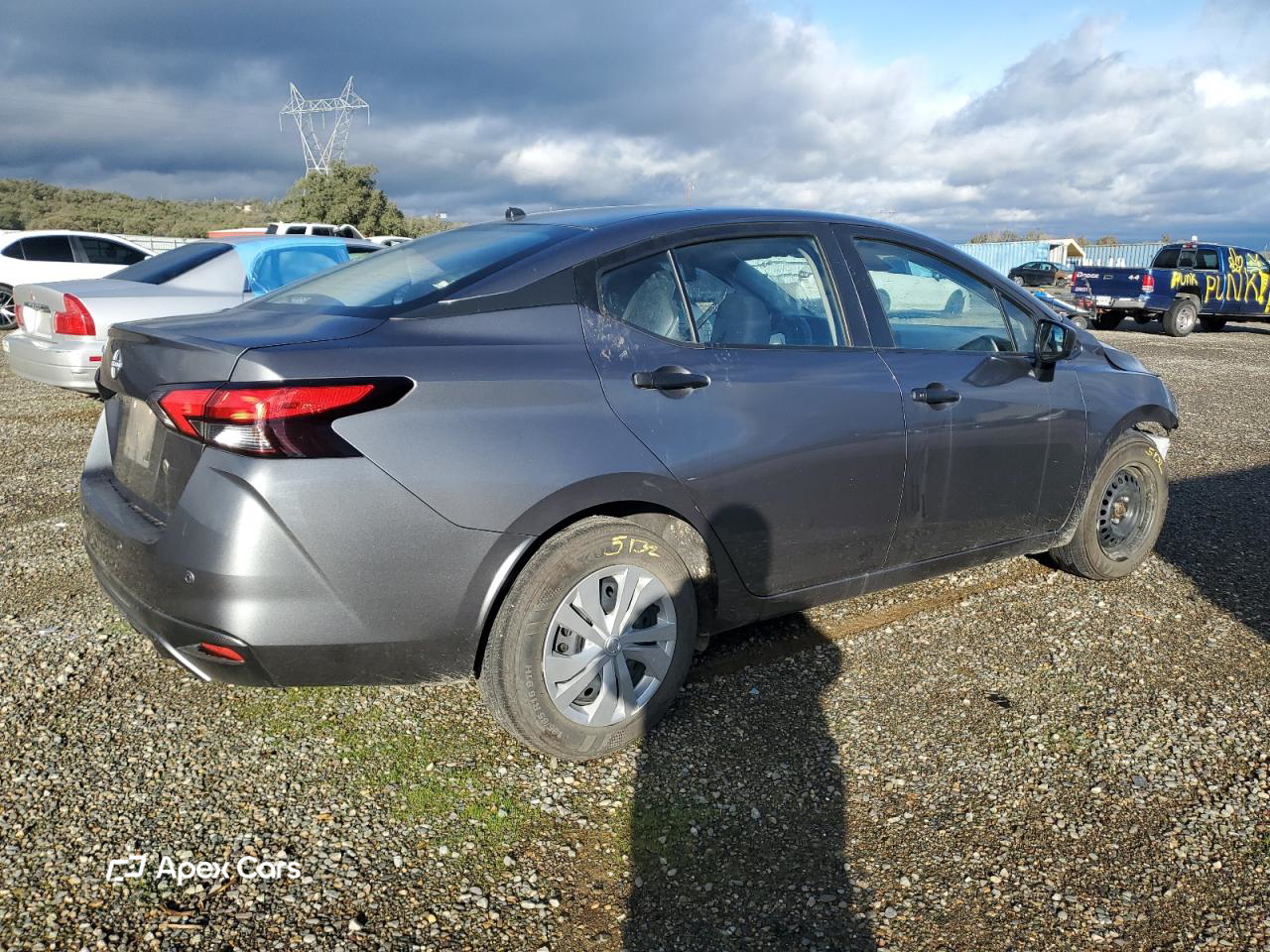 Nissan Versa 2025