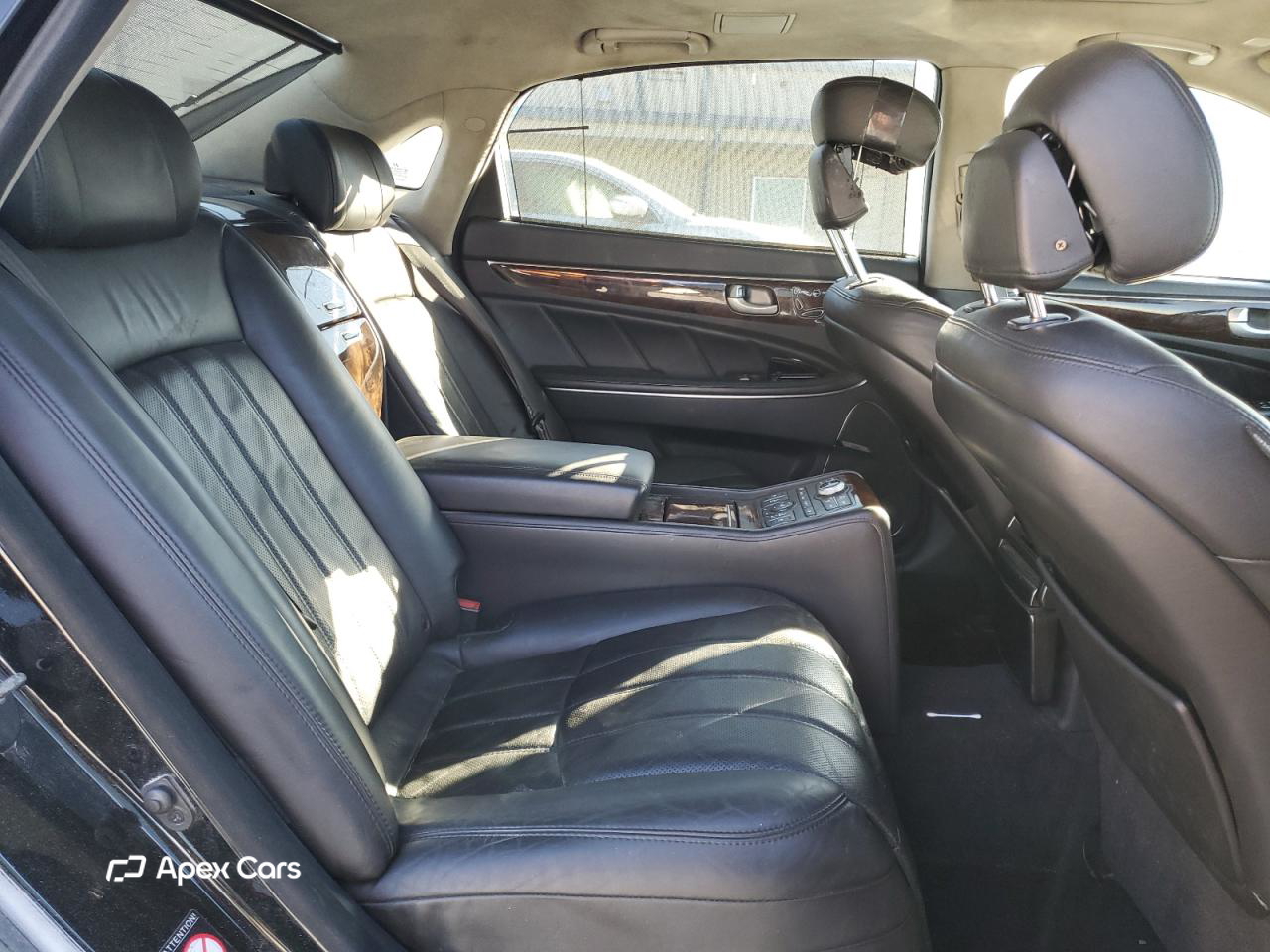 Hyundai Equus 2011