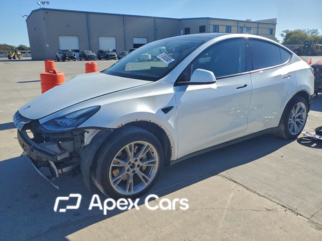Tesla Model Y 2022 - Zdjęcie 1 z 13