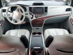 Toyota Sienna 2014