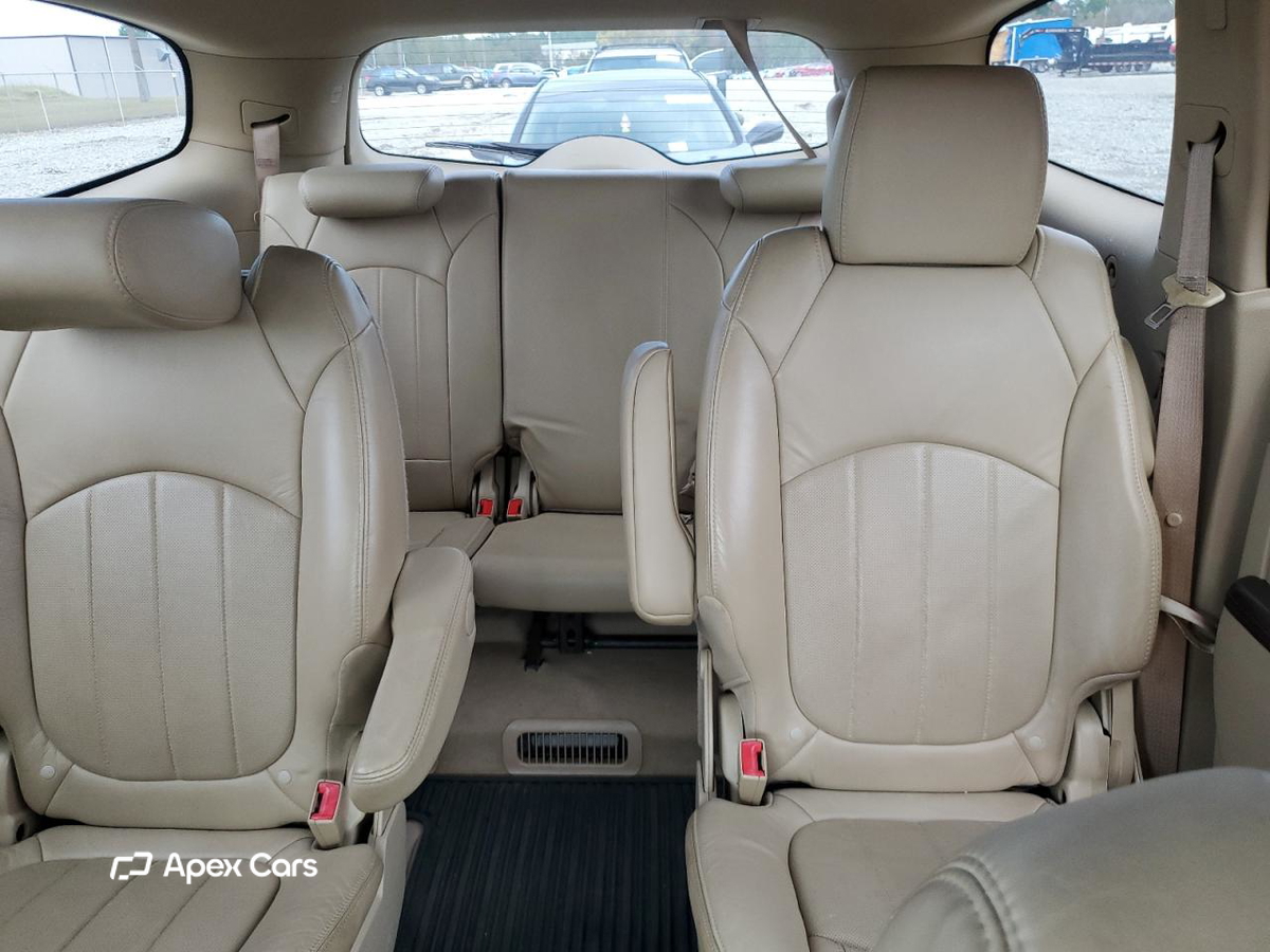 Buick Enclave 2011