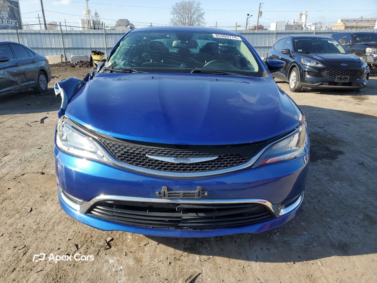 Chrysler 200 2015