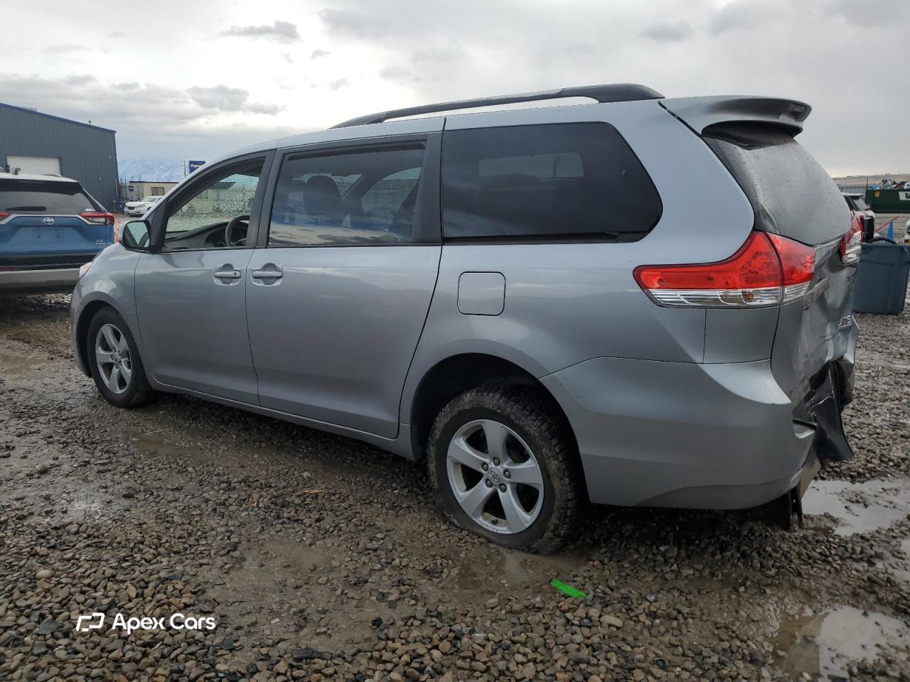 Toyota Sienna 2011