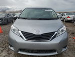 Toyota Sienna 2011