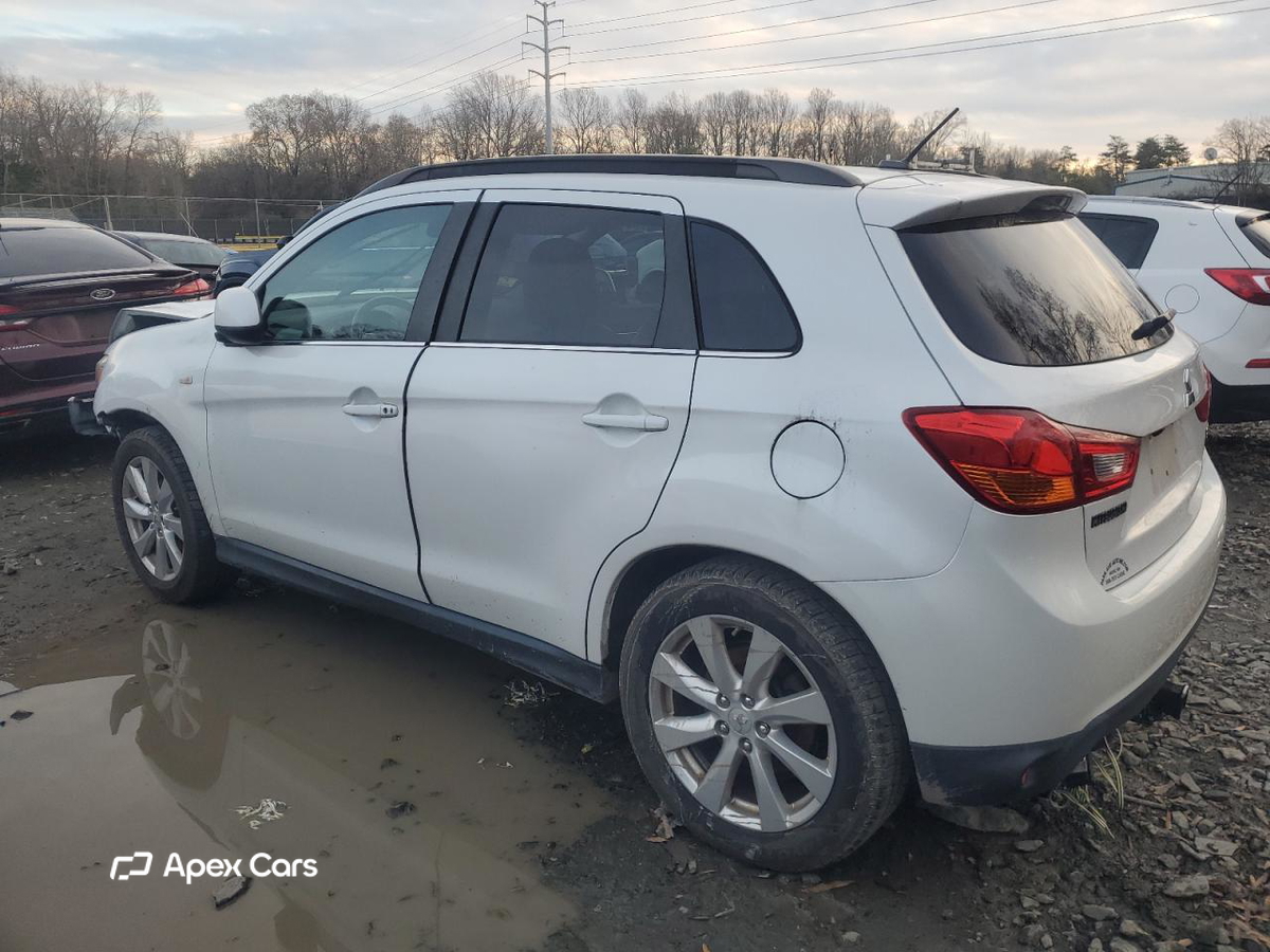 Mitsubishi Outlander 2014