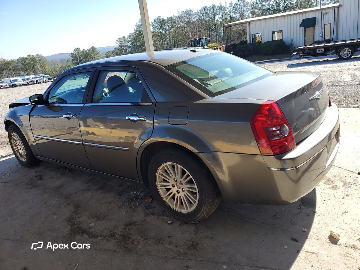 Chrysler 300 2010