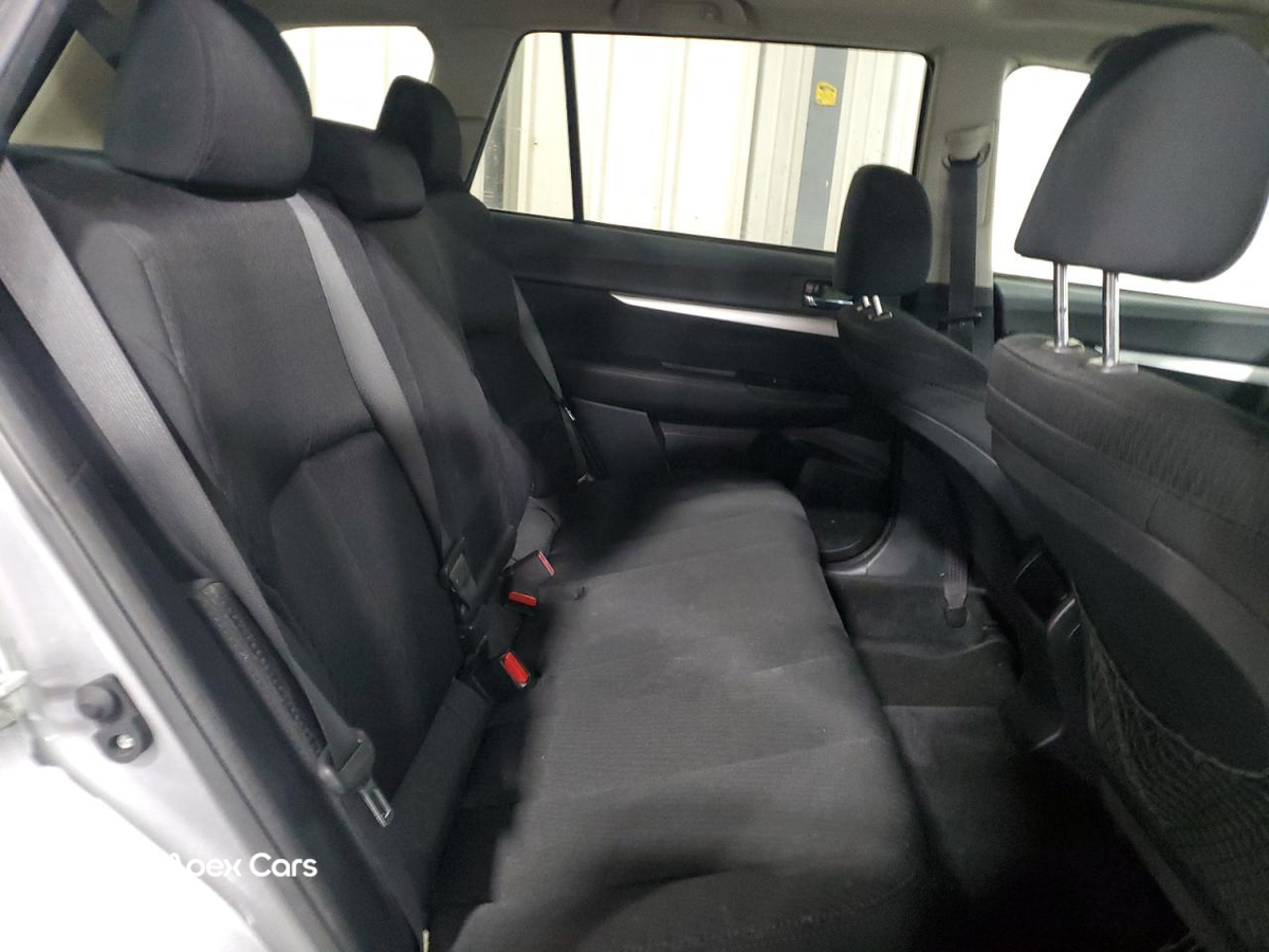 Subaru Outback 2010