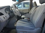 Toyota Sienna 2011