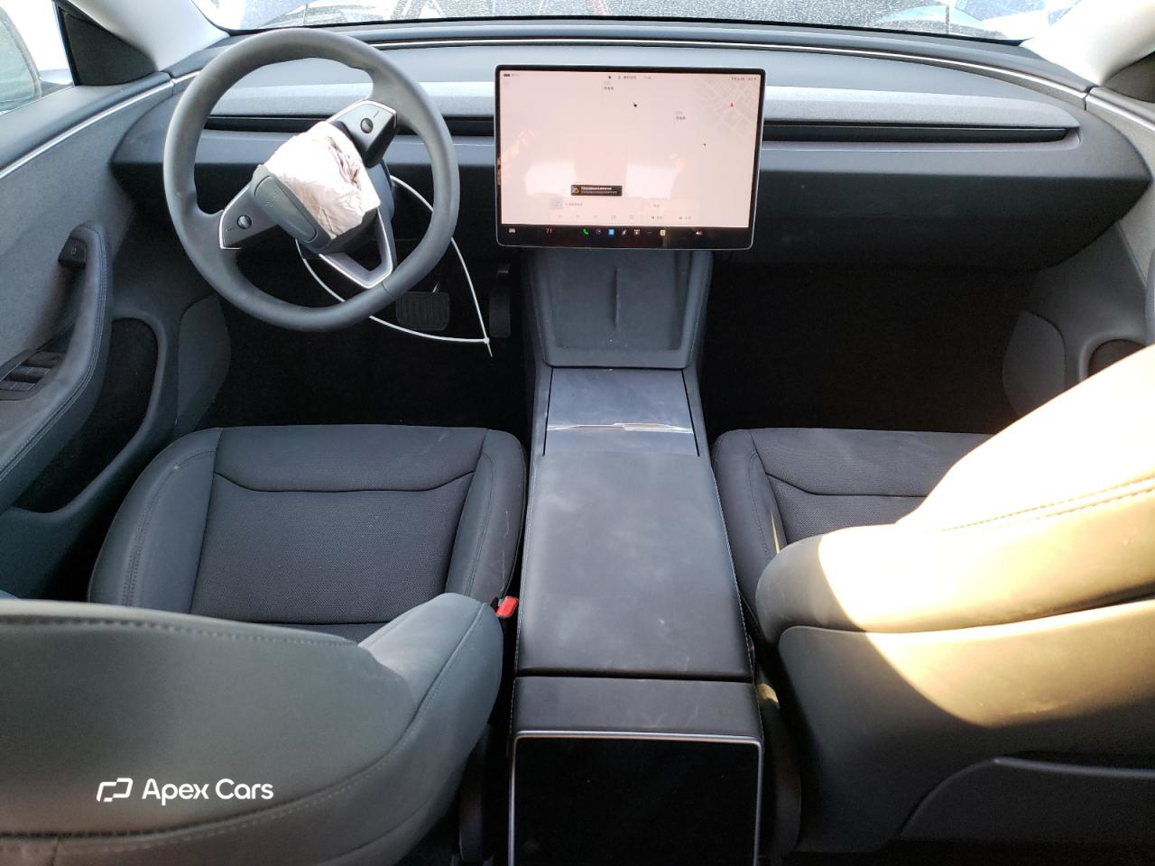 Tesla Model 3 2024