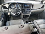 Toyota Sienna 2016