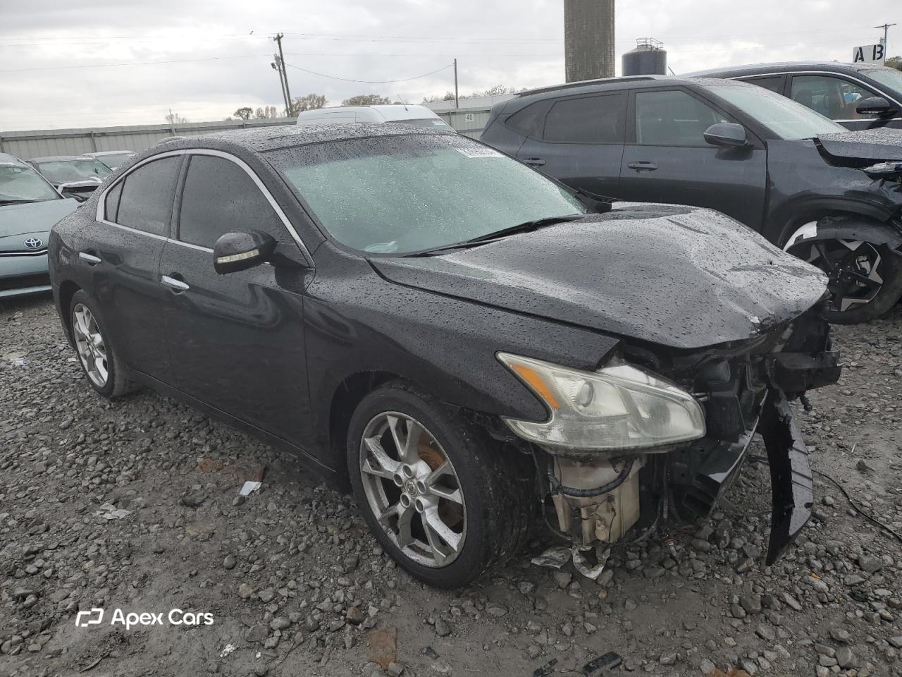 Nissan Maxima 2012
