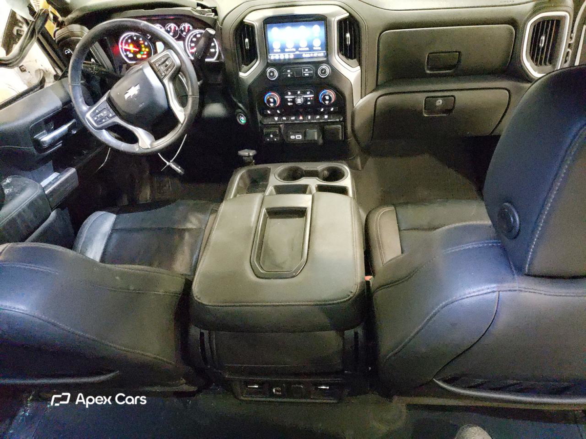 Chevrolet Silverado 2021