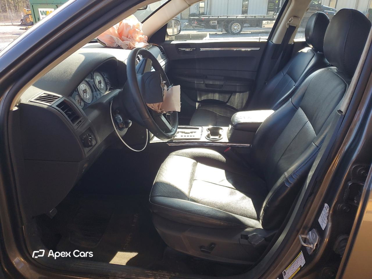 Chrysler 300 2010