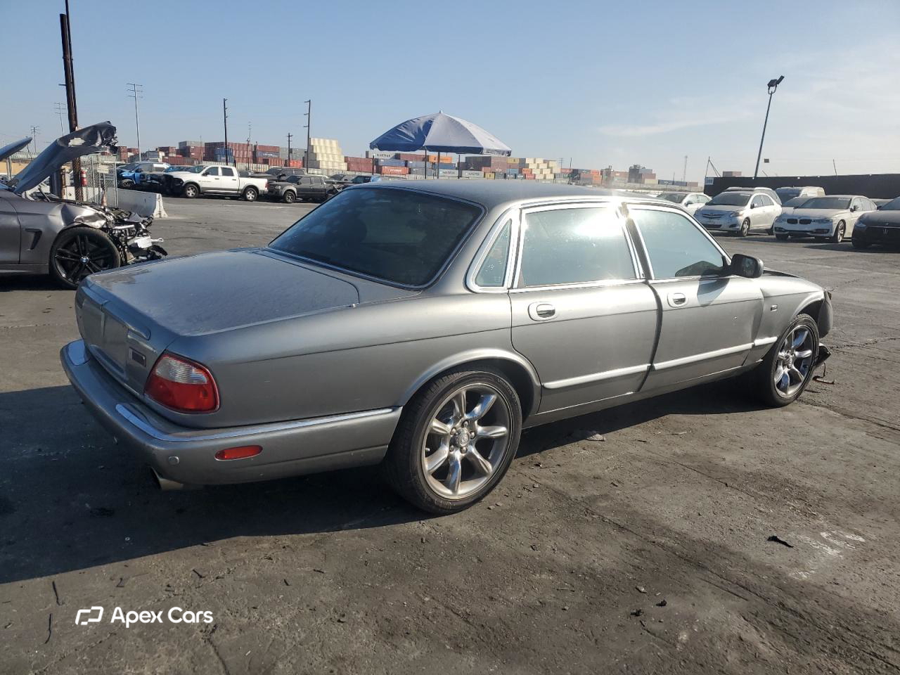 Jaguar XJR 2002