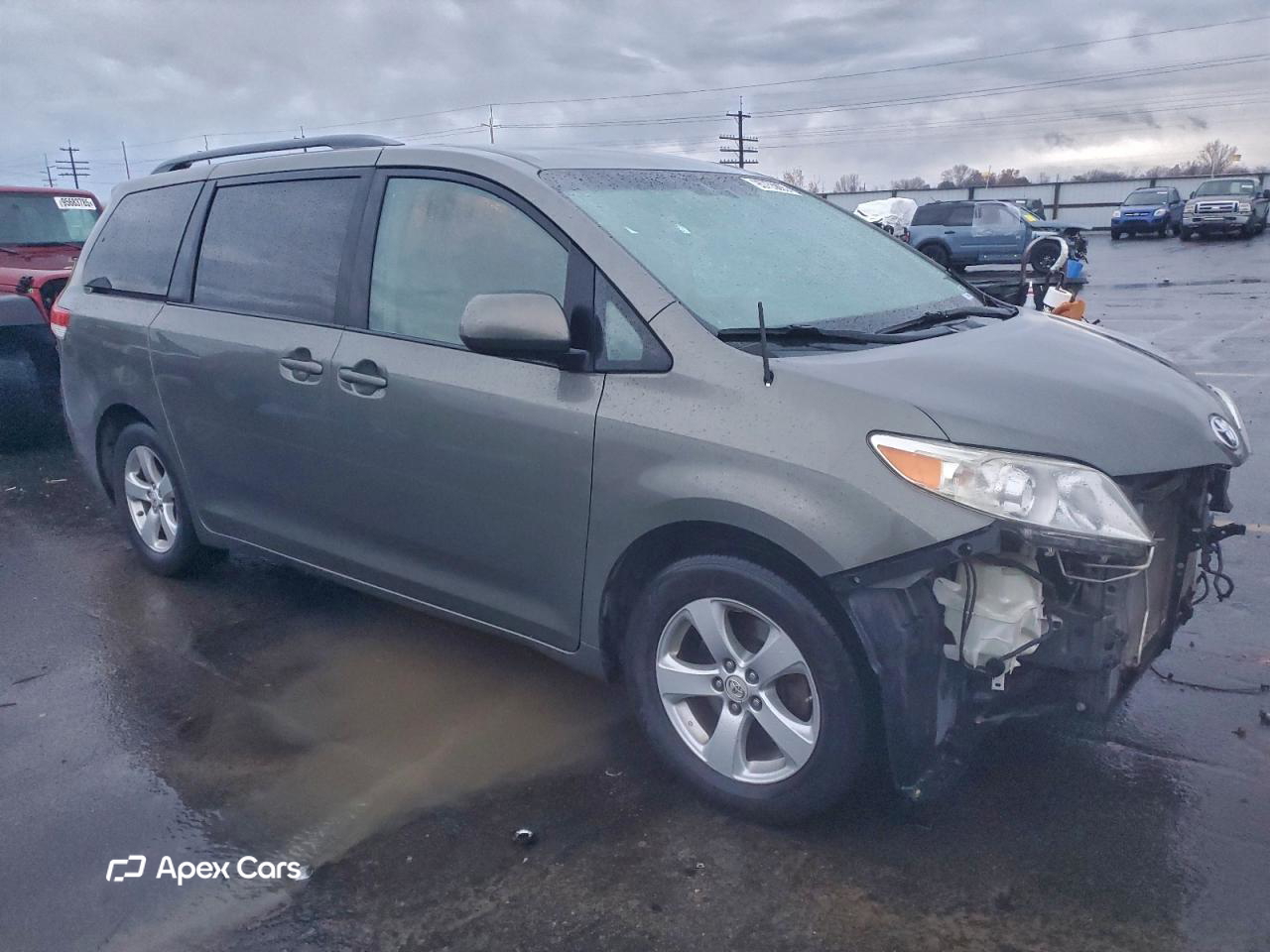 Toyota Sienna 2011