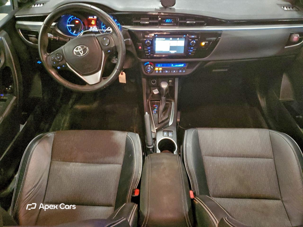 Toyota Corolla 2015