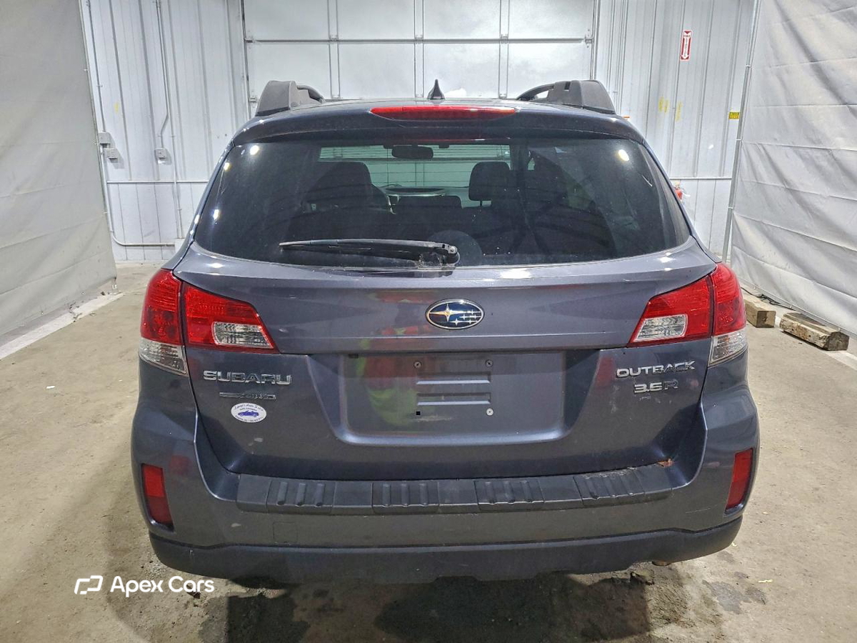 Subaru Outback 2014