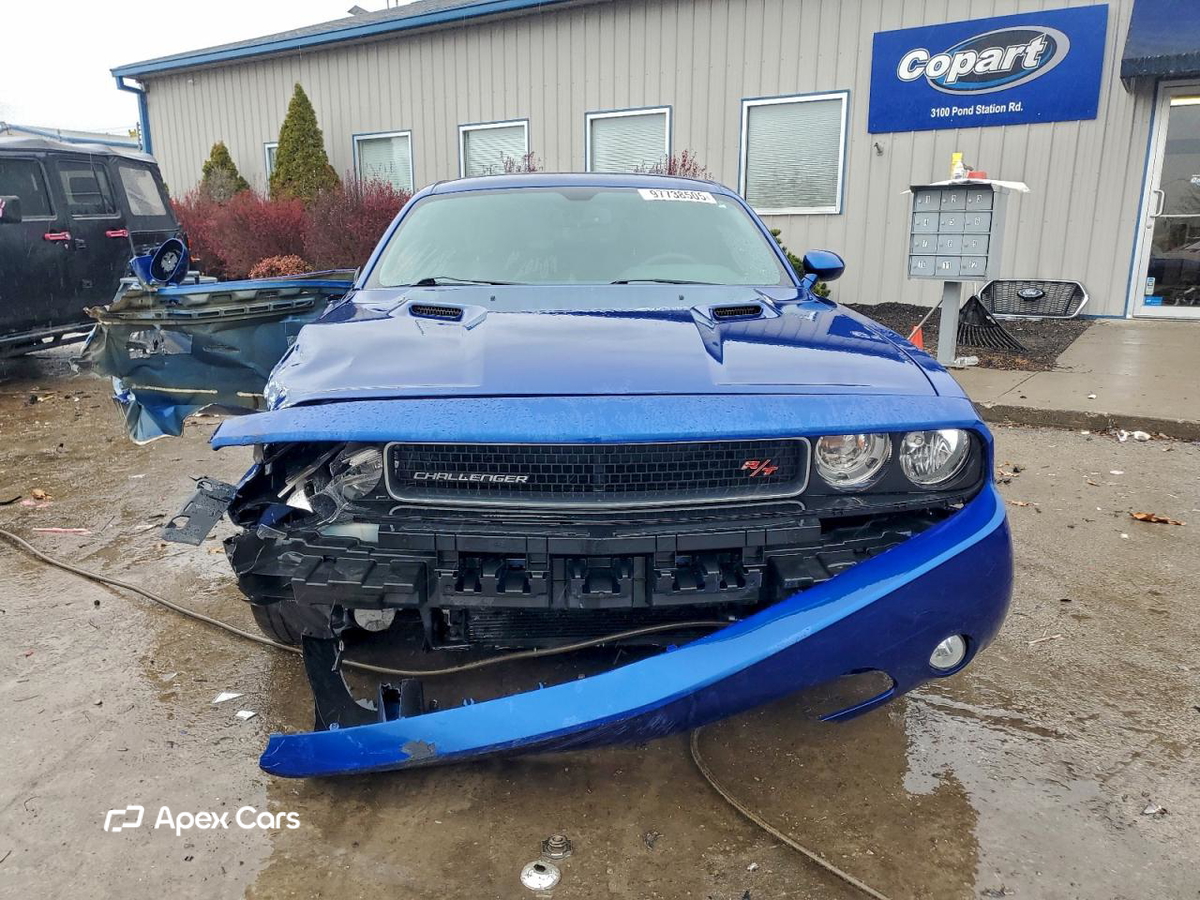 Dodge Challenger 2012
