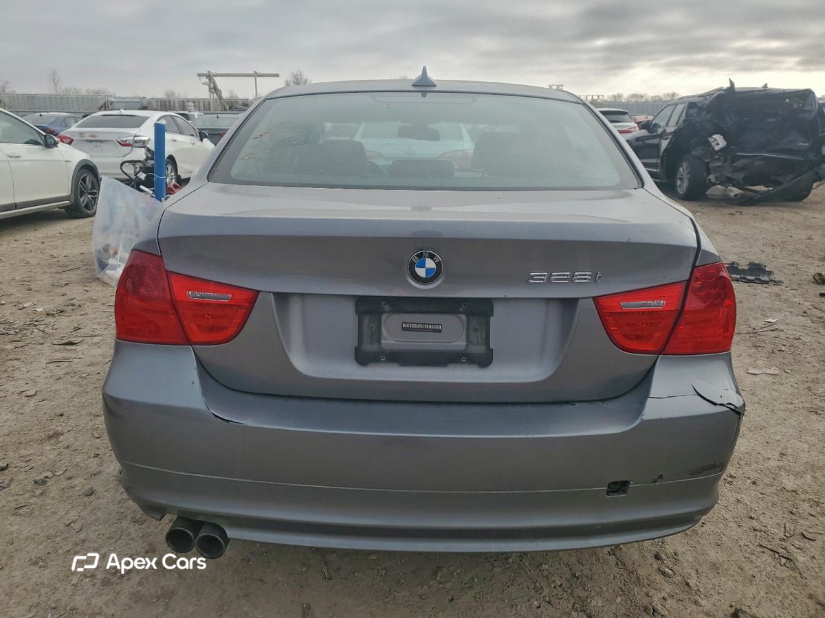 BMW Series 3 2009