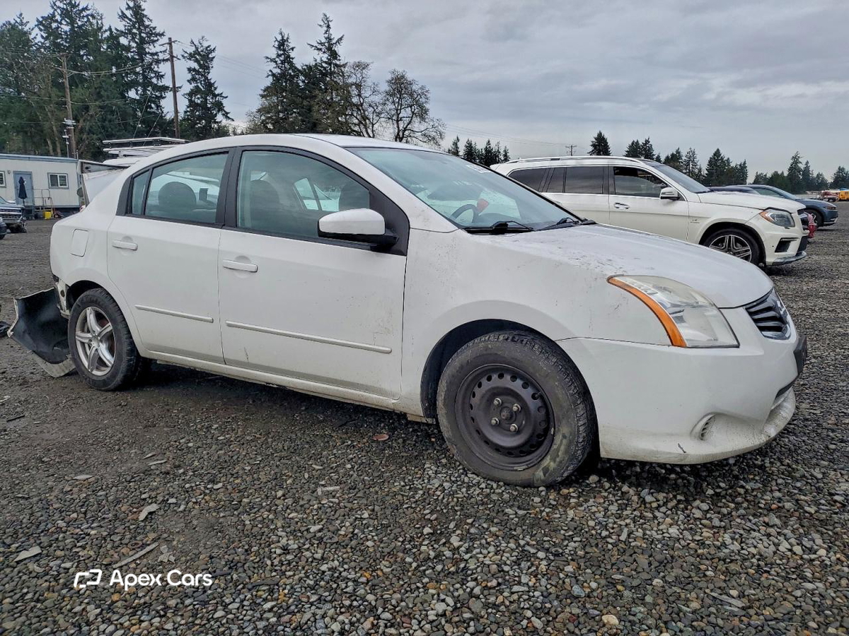 Nissan Sentra 2012