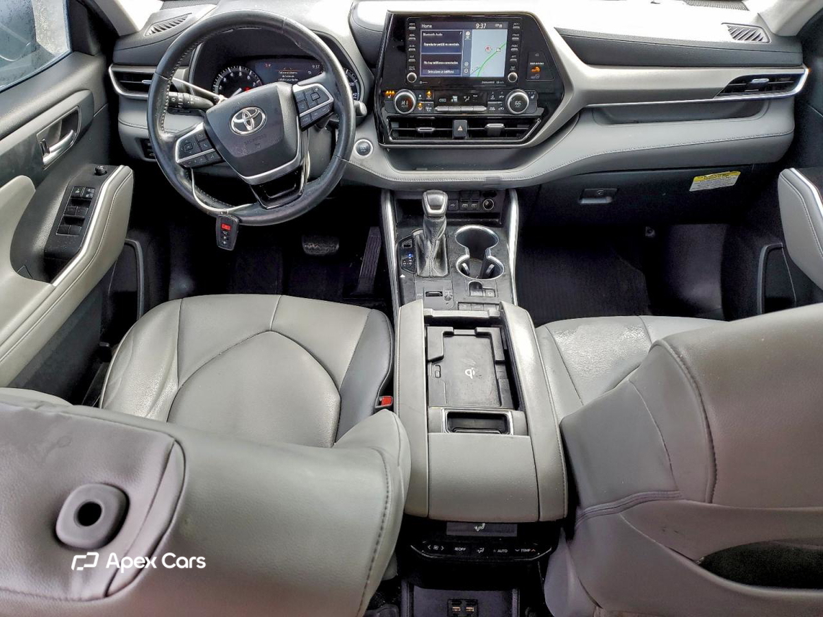 Toyota Highlander 2021