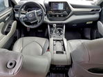 Toyota Highlander 2021