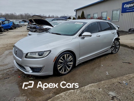 Lincoln MKZ 2017 - Image 1 of 13