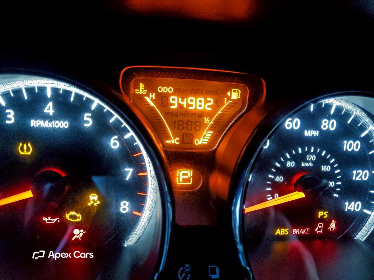 Nissan Versa 2015