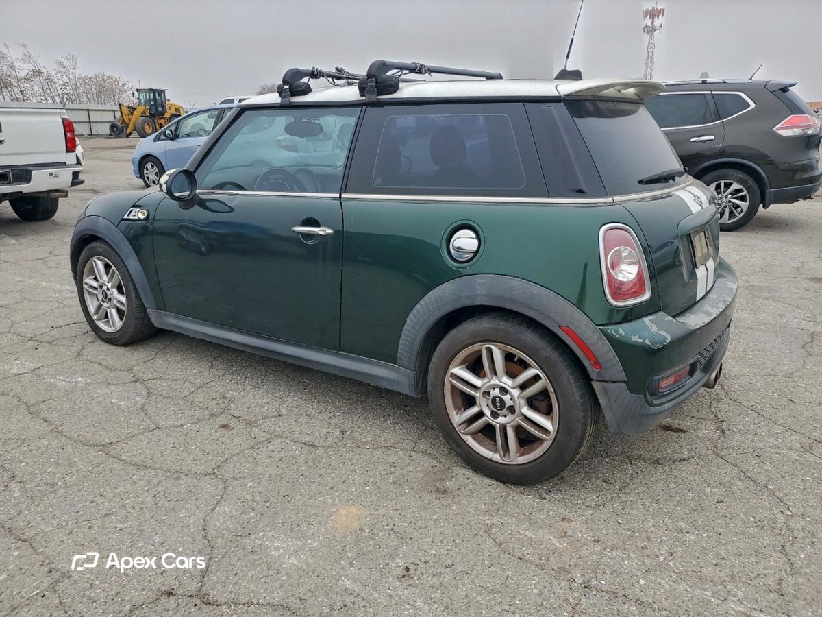 MINI Cooper 2012