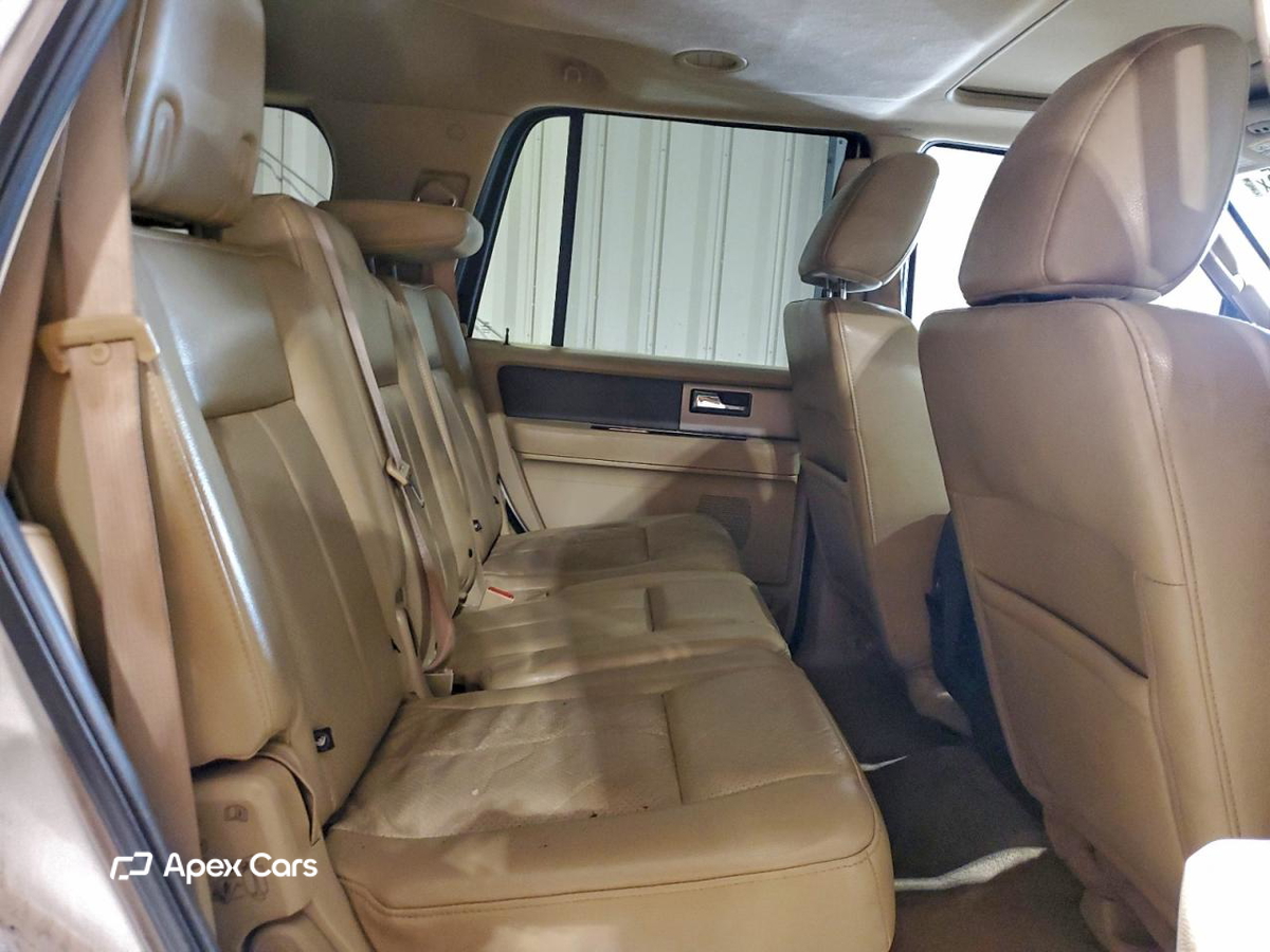 Ford Expedition 2012