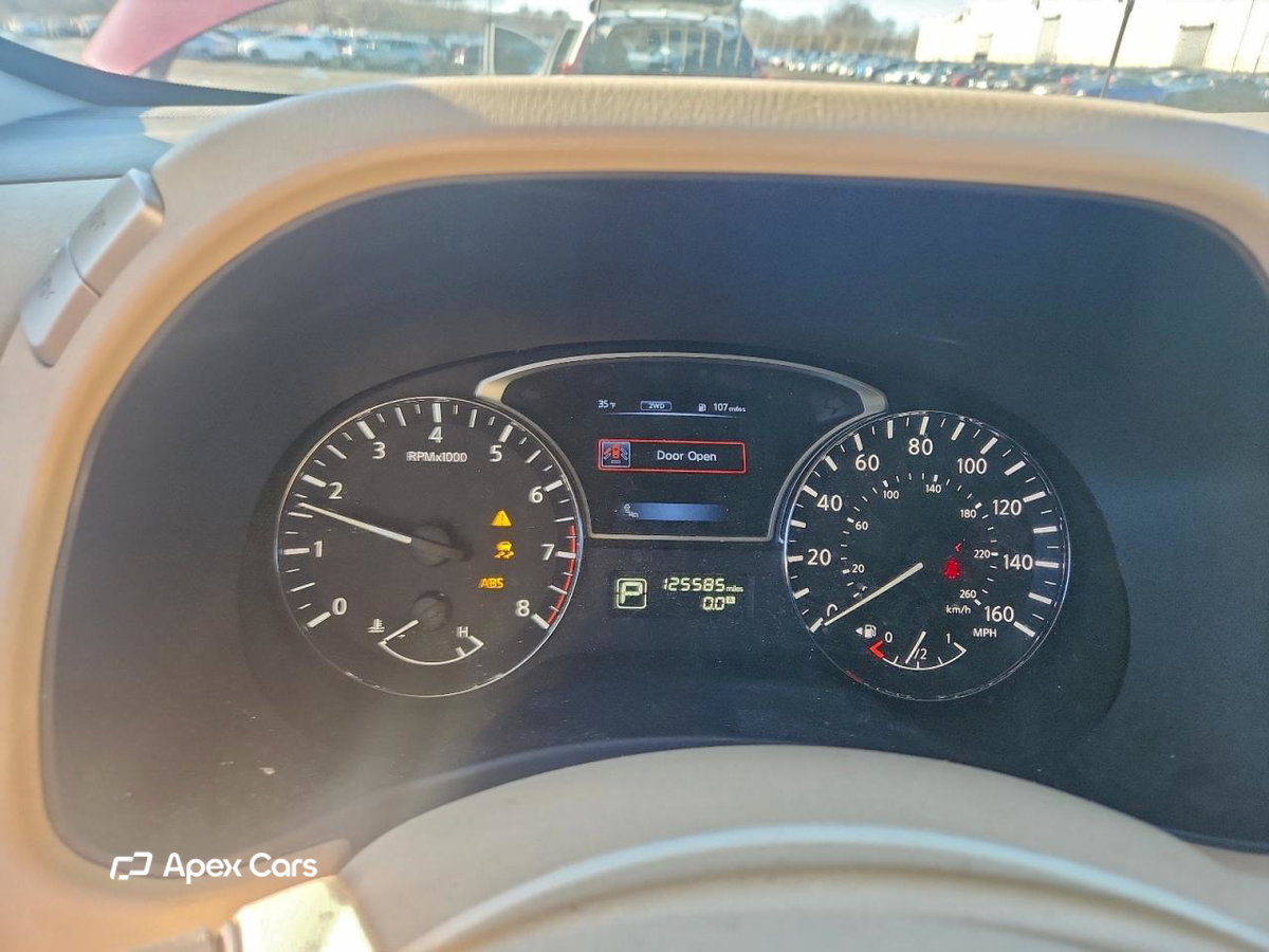 Nissan Pathfinder 2015