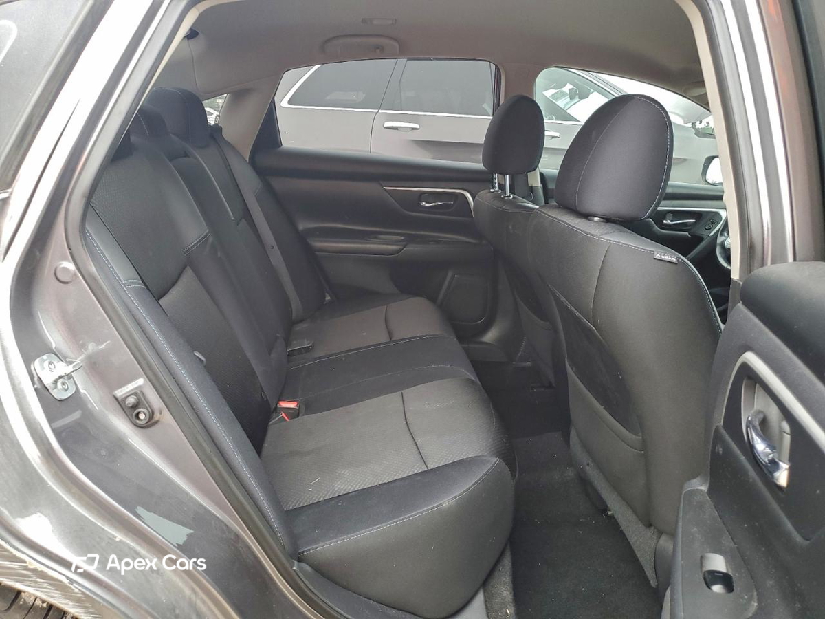 Nissan Altima 2016