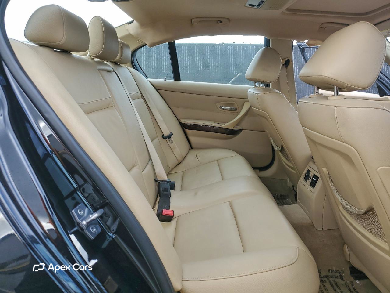 BMW Series 3 2011