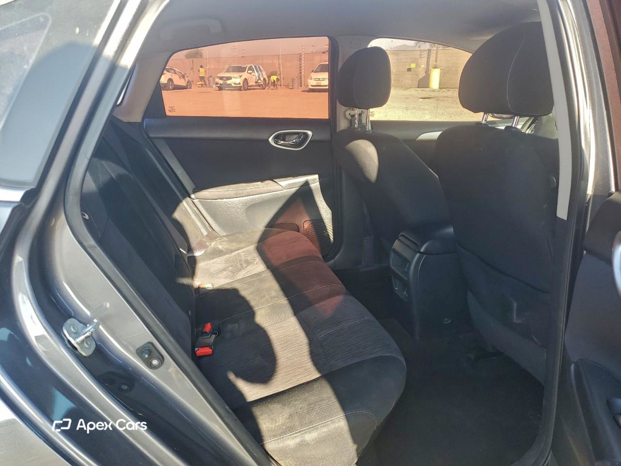 Nissan Sentra 2015
