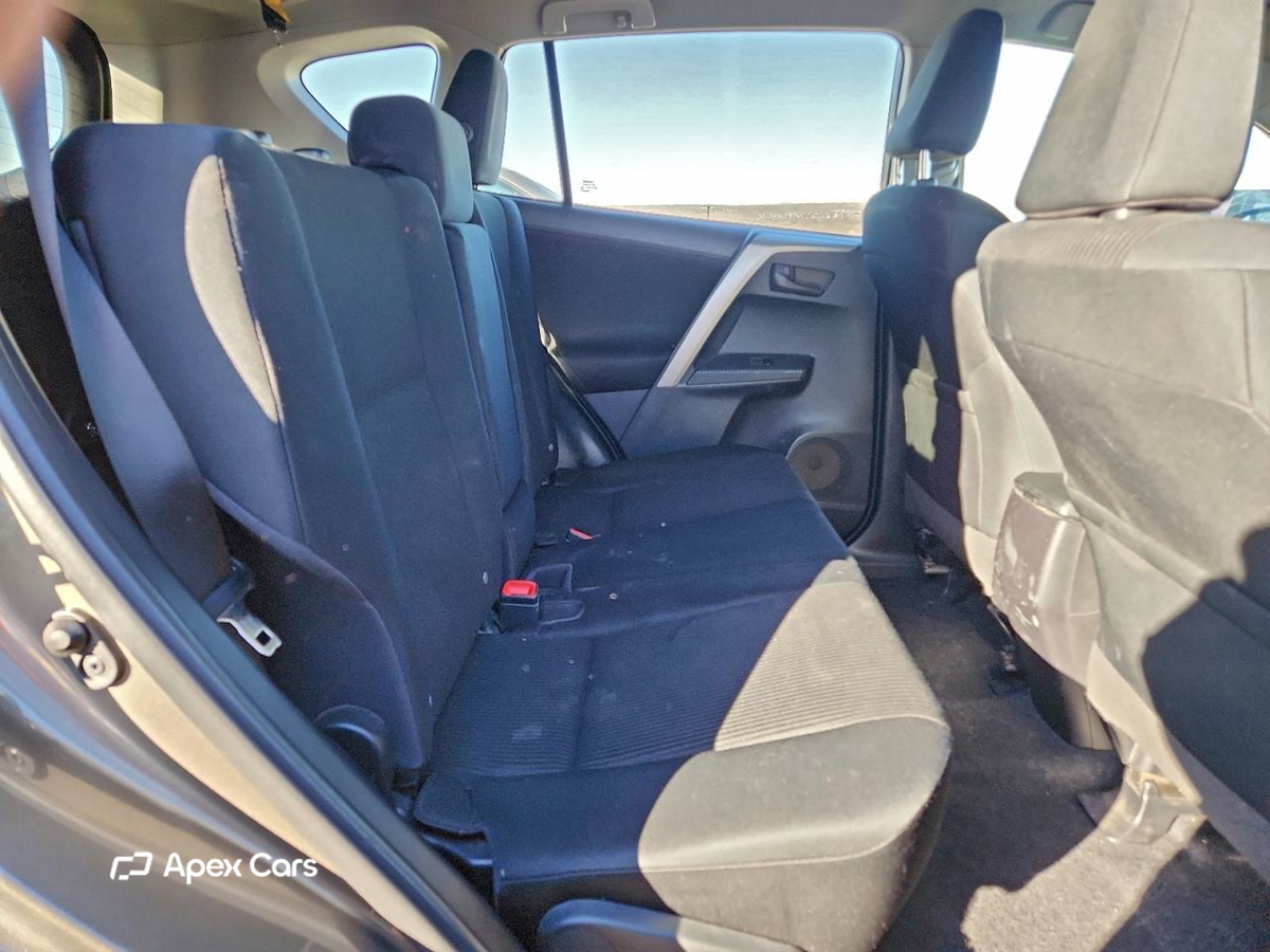Toyota RAV 4 2015
