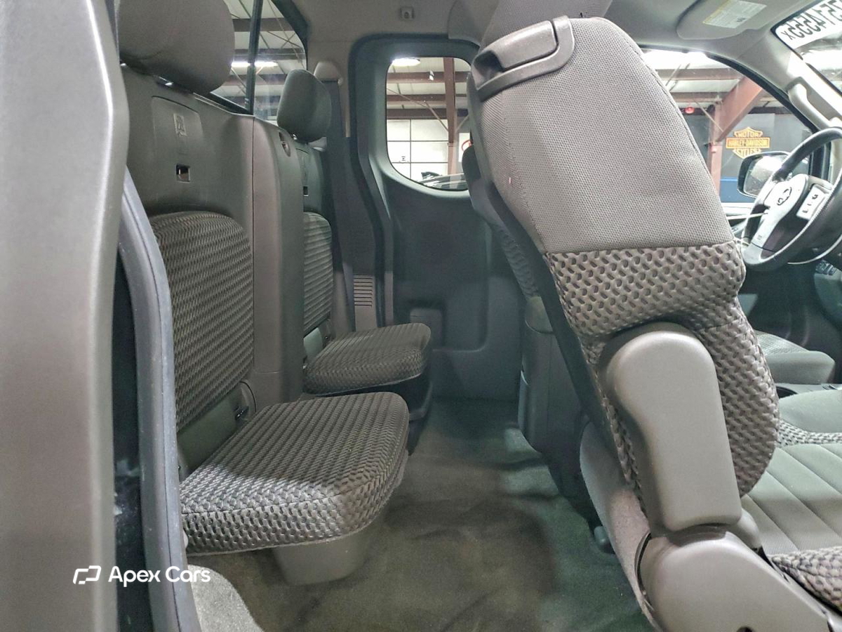 Nissan Navara (Frontier) 2012