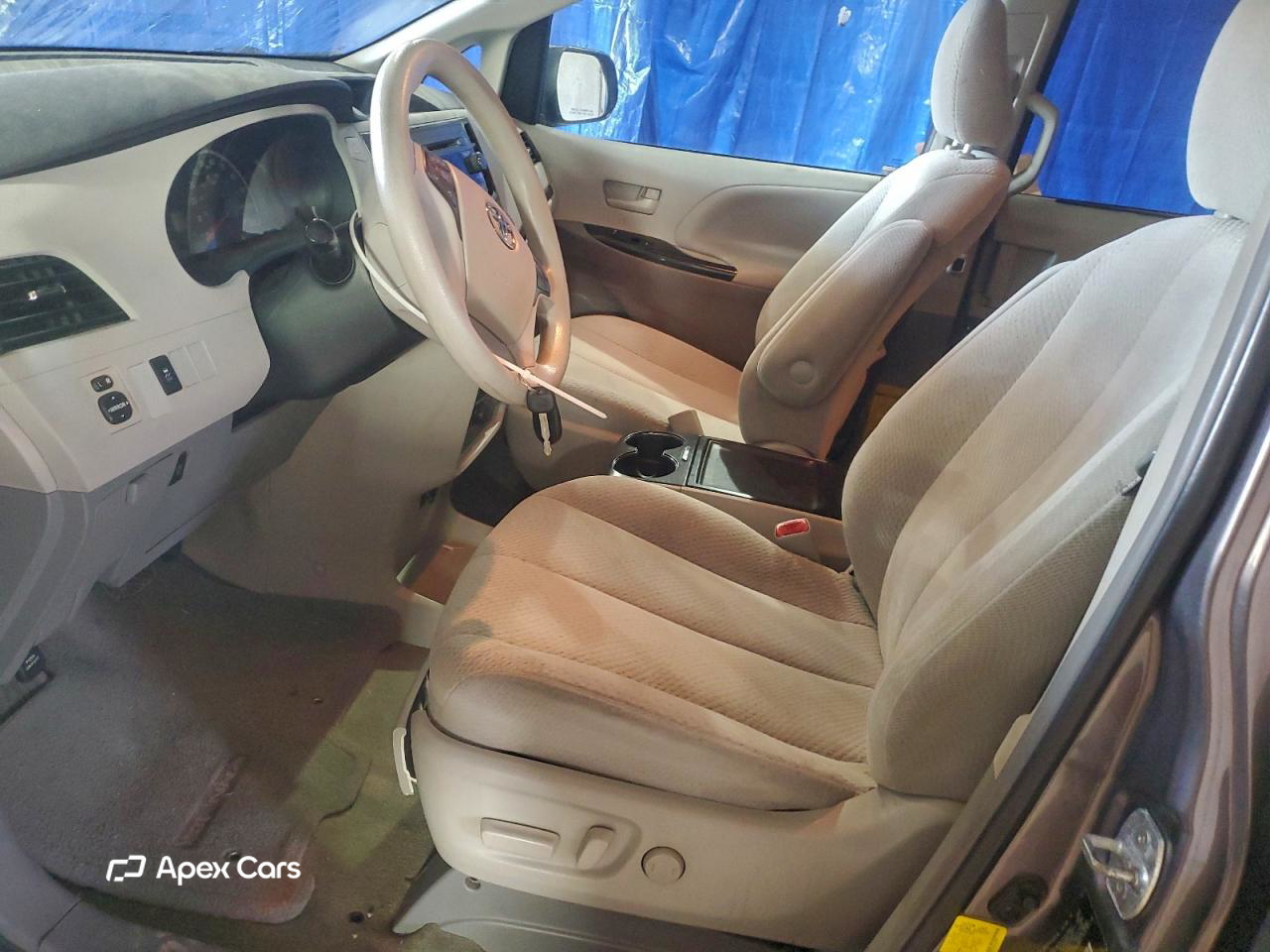 Toyota Sienna 2012