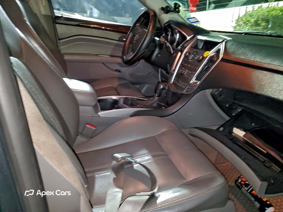 Cadillac SRX 2012
