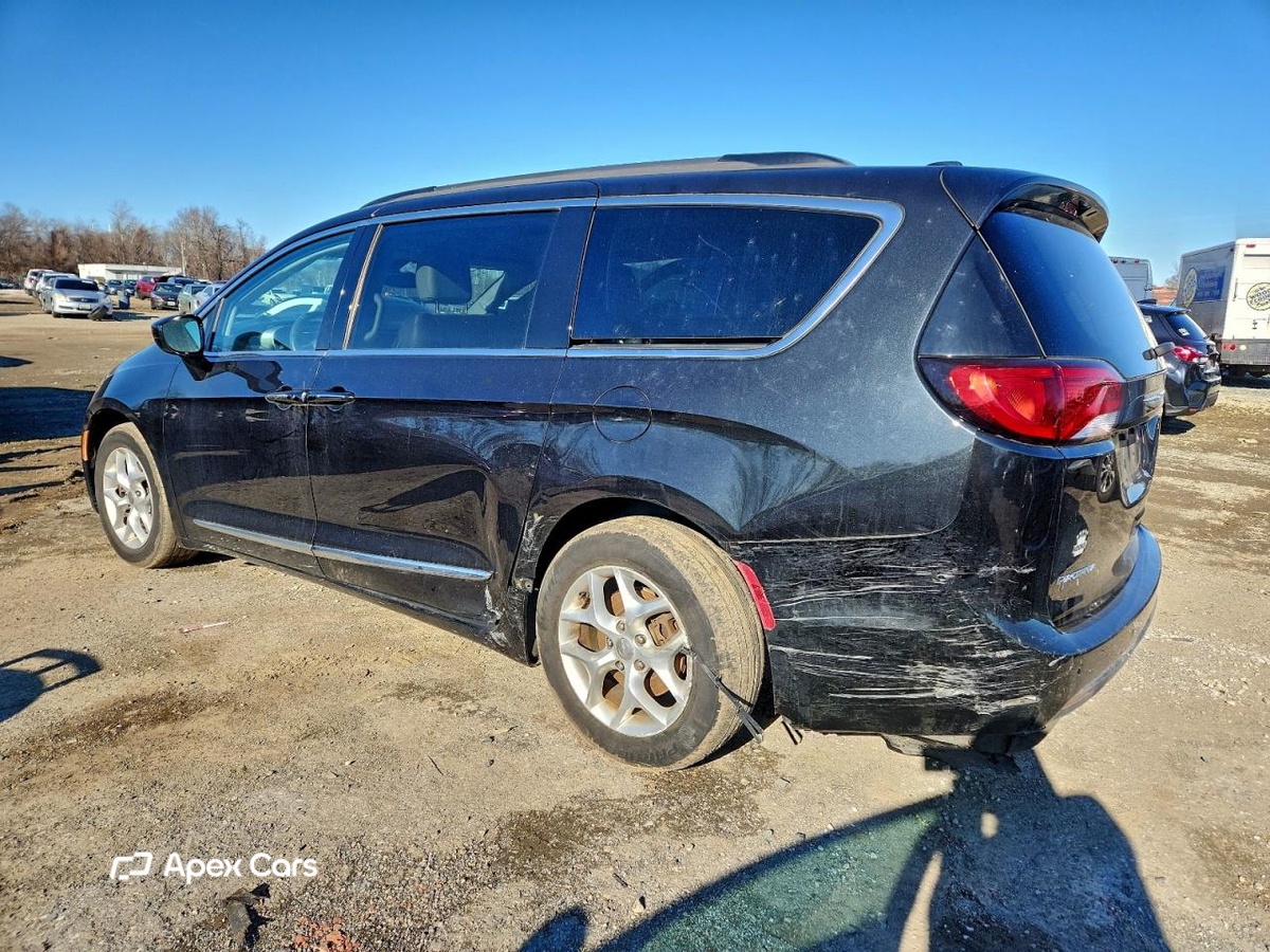 Chrysler Pacifica 2017