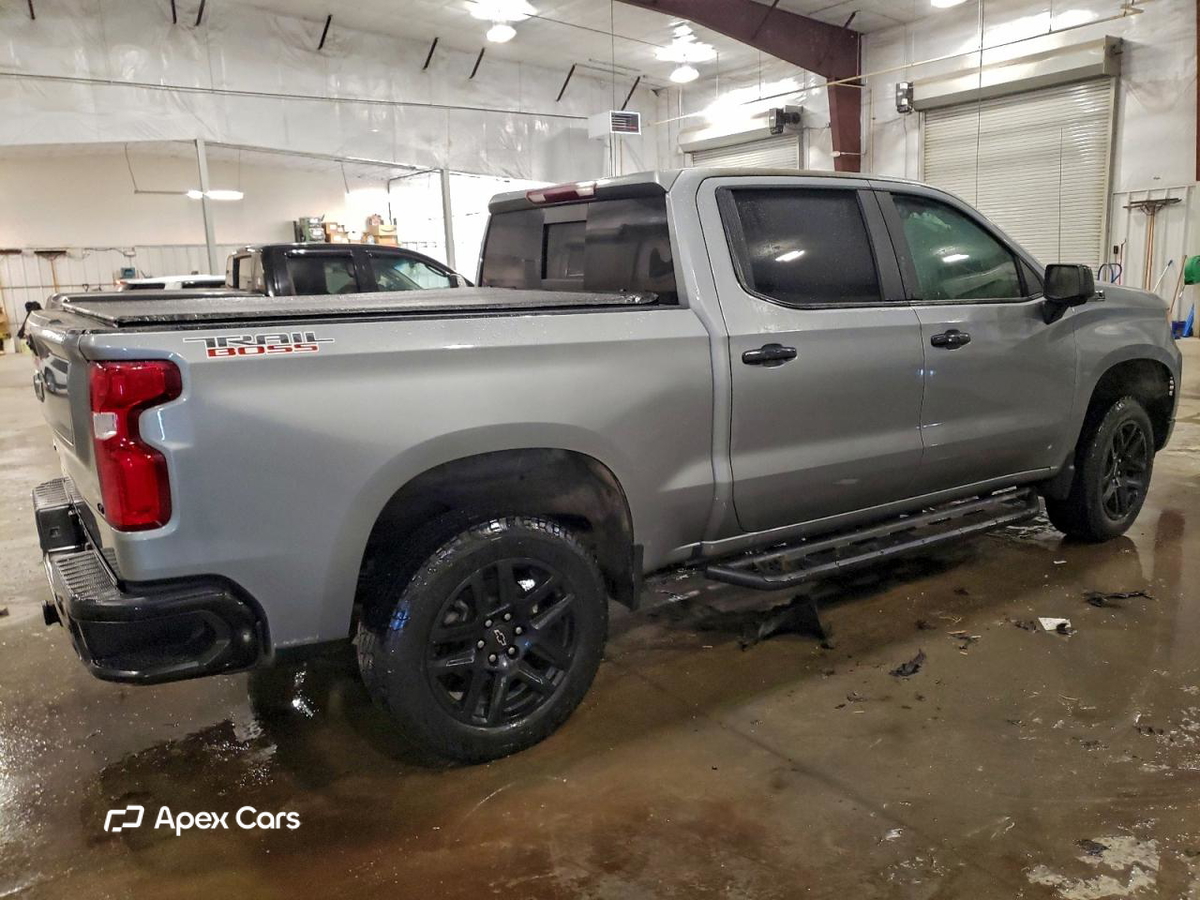 Chevrolet Silverado 2023