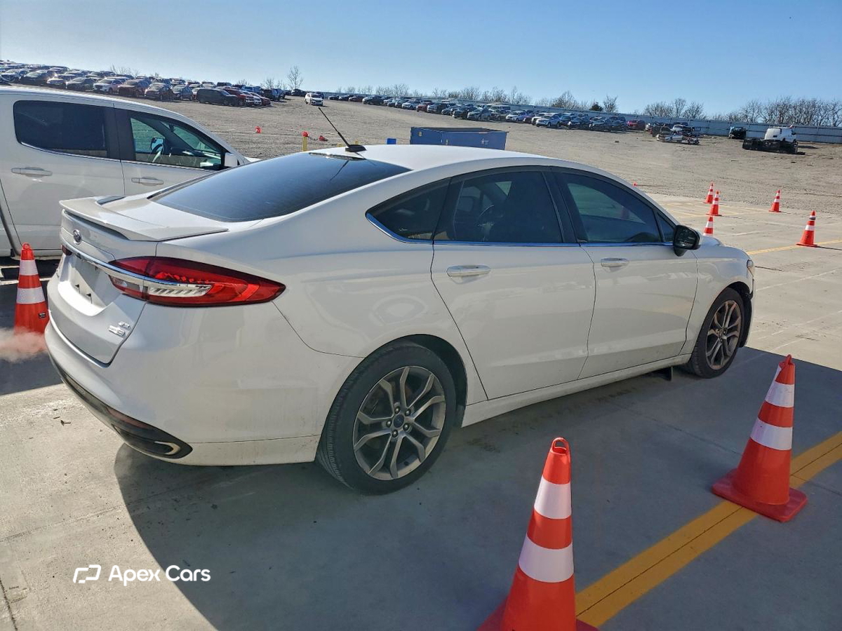 Ford Fusion 2017