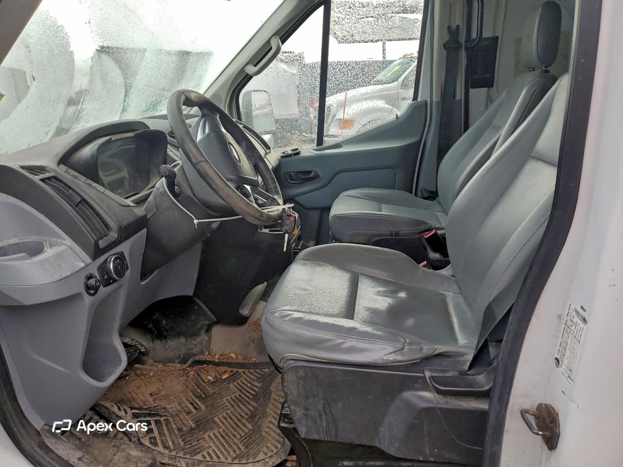 Ford Transit 2015